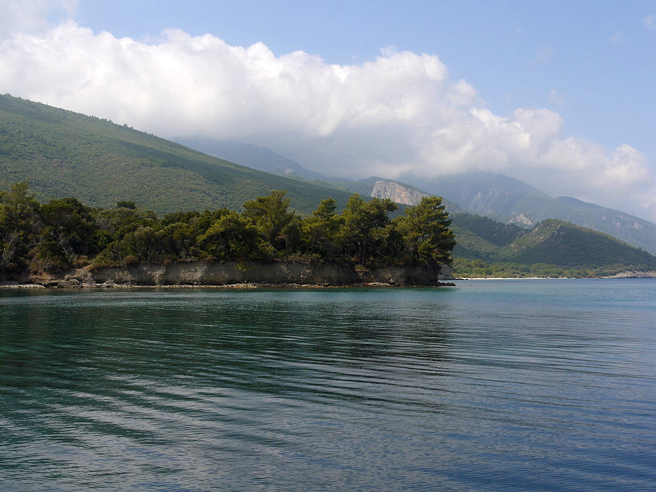  boat tour at  the seaside of  National Park